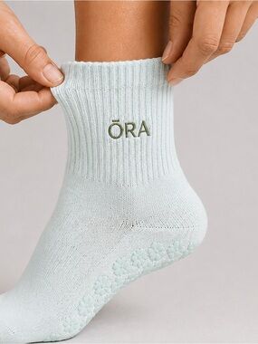 Ōra Pilates Grip Ankle Socks| Mint Green